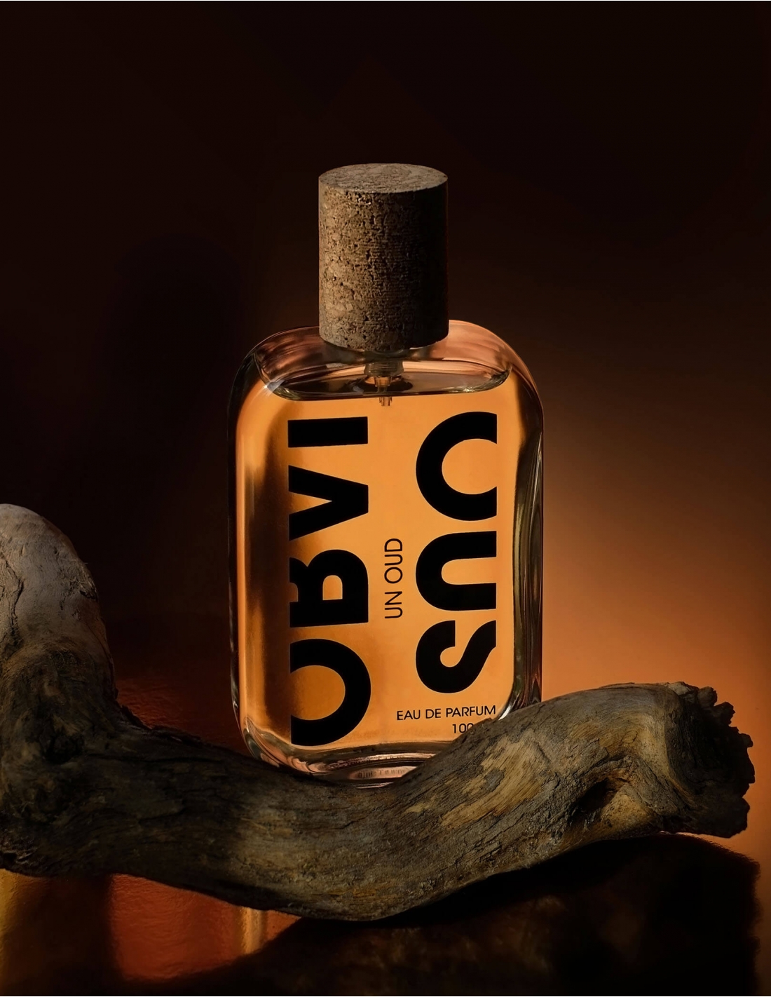 Nước hoa Un Oud Obvious – Mùi oud trầm ấm, khói da cá tính