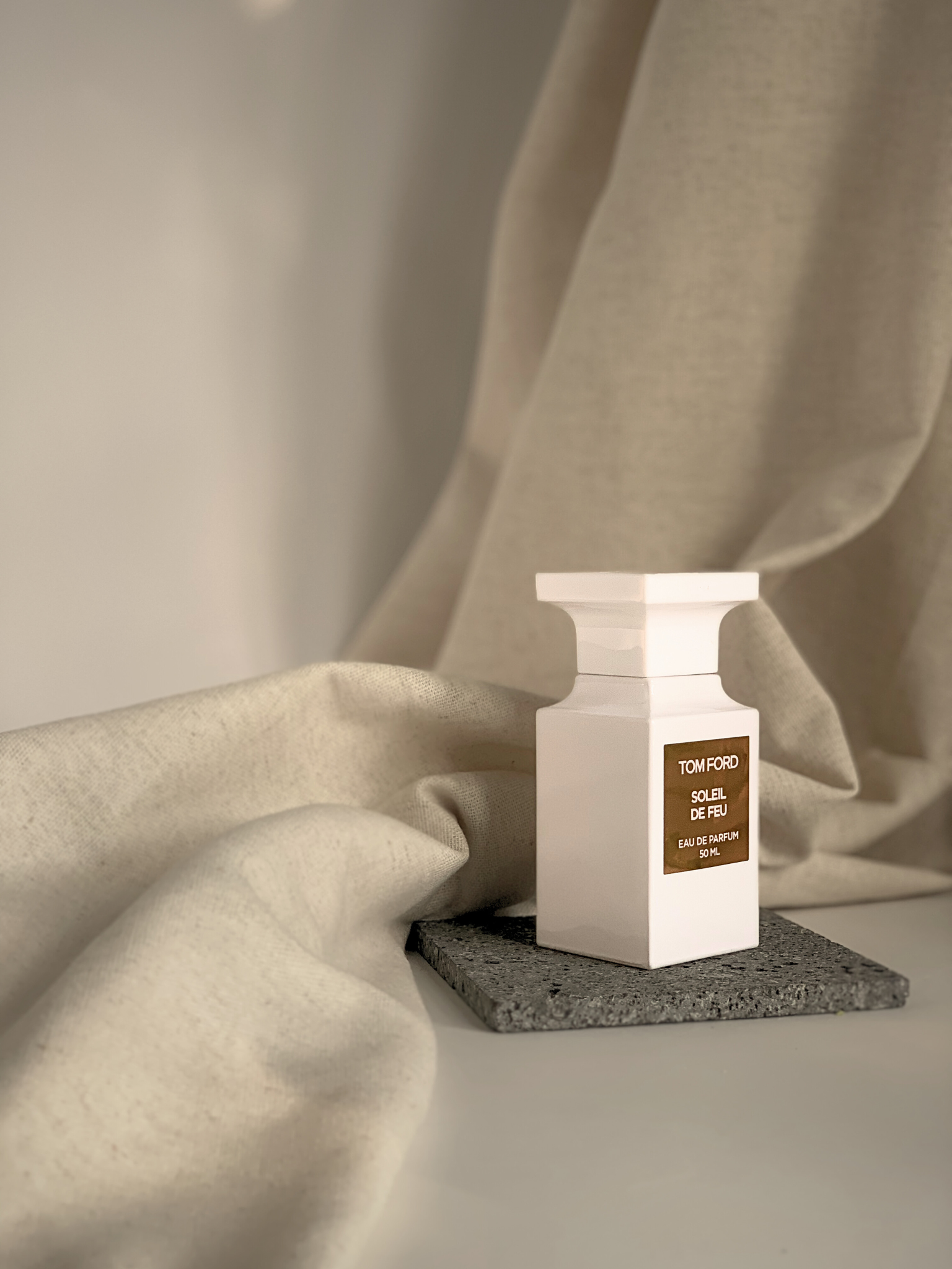 [MINI NỮ] TOM FORD SOLEIL BLANC – NẮNG ĐẮT GIÁ TRÊN DA